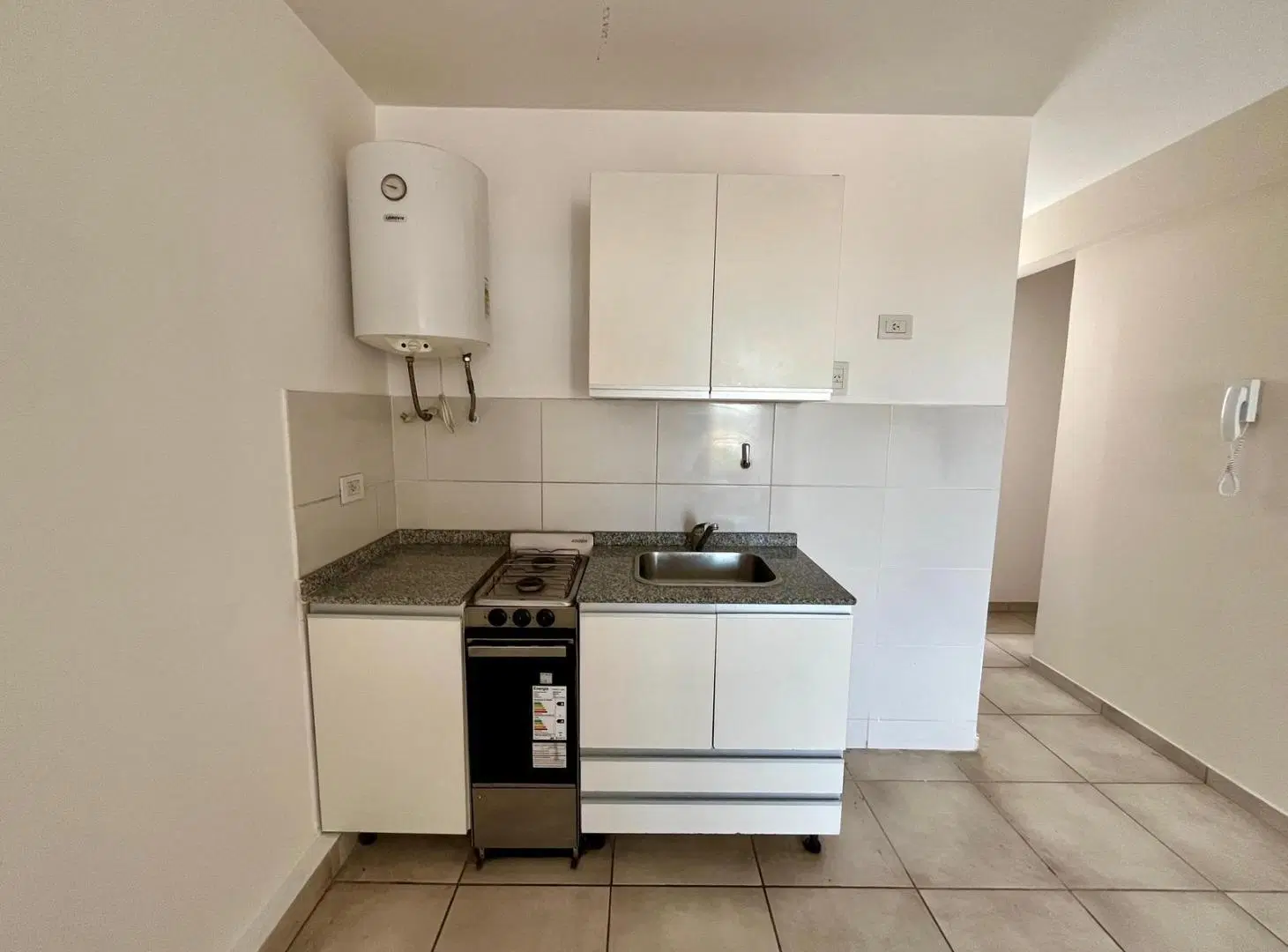 Cafferata 900 - Departamento monoambiente en alquiler 2