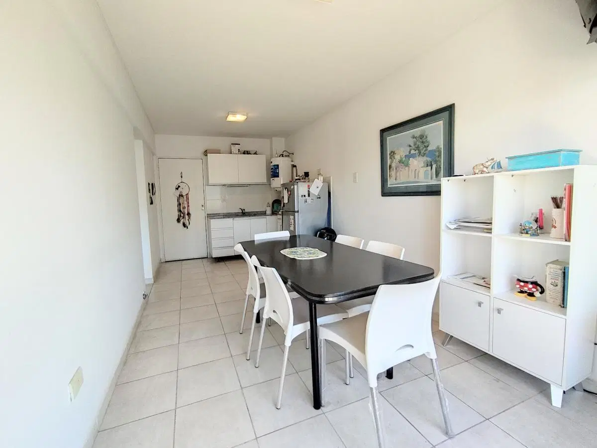 Vera Mújica y 3 de Febrero - Departamento de un dormitorio en venta con balcón - Rosario, Echesortu 3