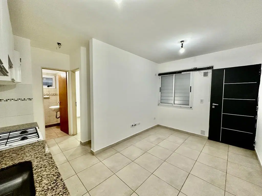 Rawson 200 - Departamento de un dormitorio en alquiler - Rosario, Refinerías 2