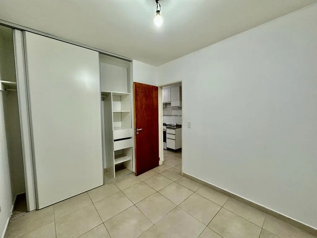 Rawson 200 - Departamento de un dormitorio en alquiler - Rosario, Refinerías 3
