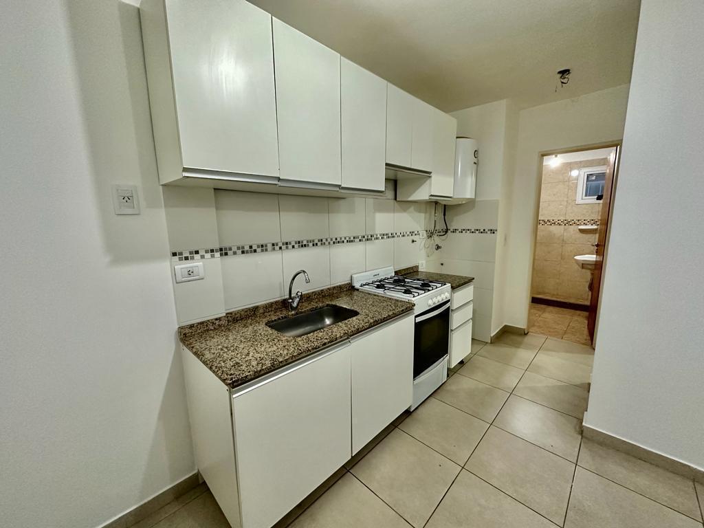 Foto de Rawson 200 - Departamento de un dormitorio en alquiler - Rosario, Refinerías, imagen 4