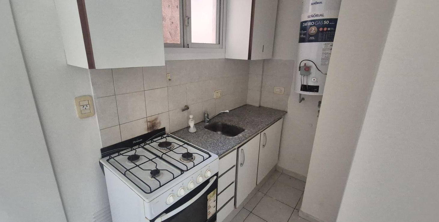 Foto de Montevideo 1000 - Departamento de un dormitorio en alquiler en Rosario, imagen 3