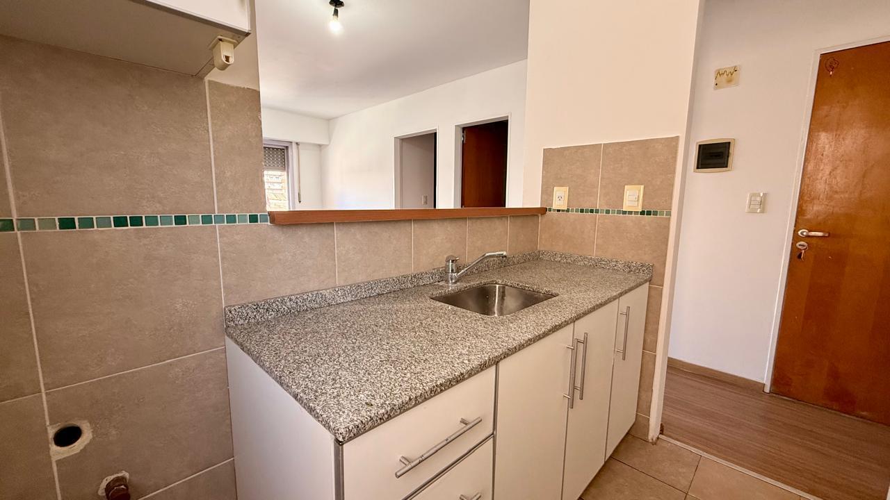 Foto de San Juan 2900 - Departamento de un dormitorio en alquiler en Rosario, imagen 1