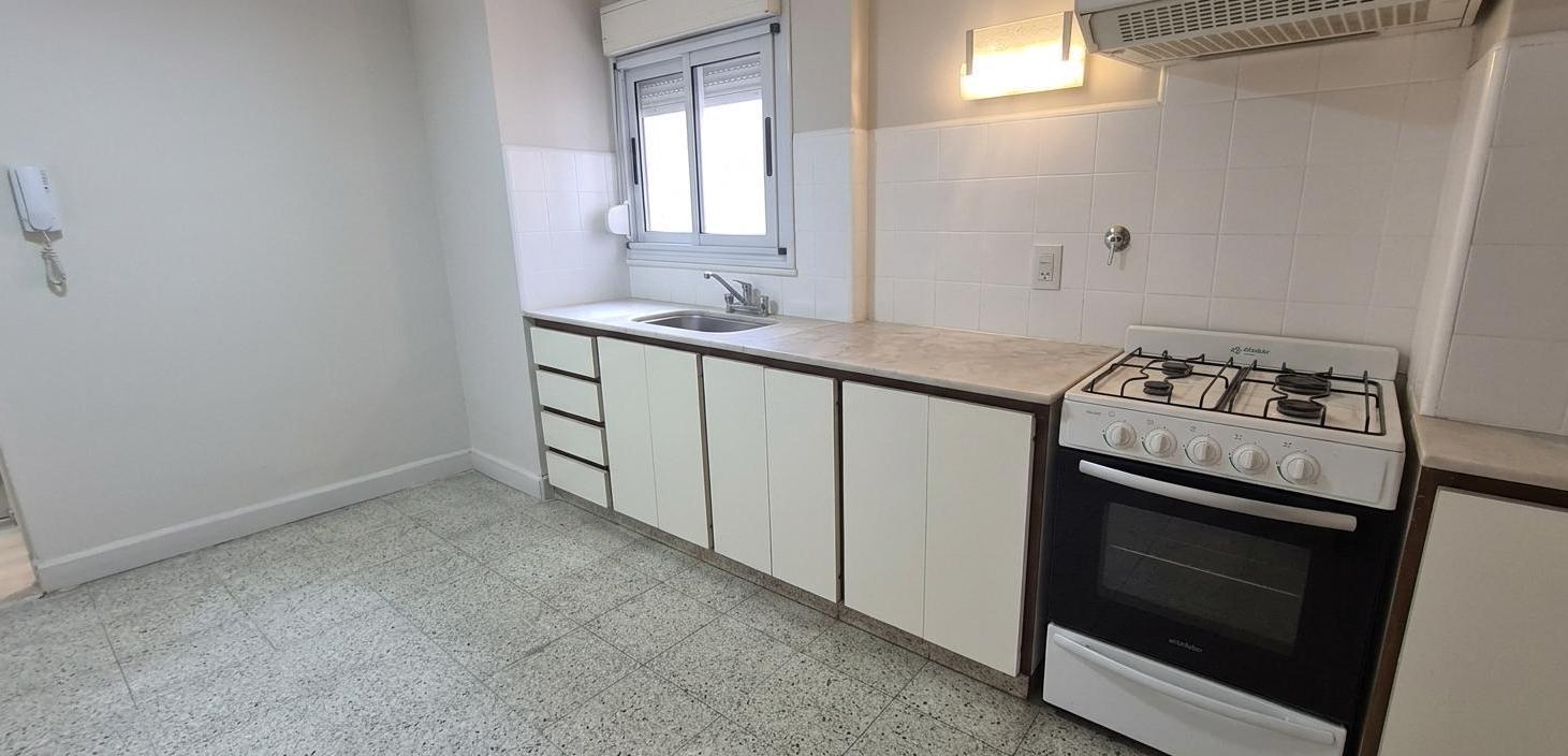 Foto de Tucumán y Entre Ríos - Departamento de 3 dormitorios en venta en el, imagen 3