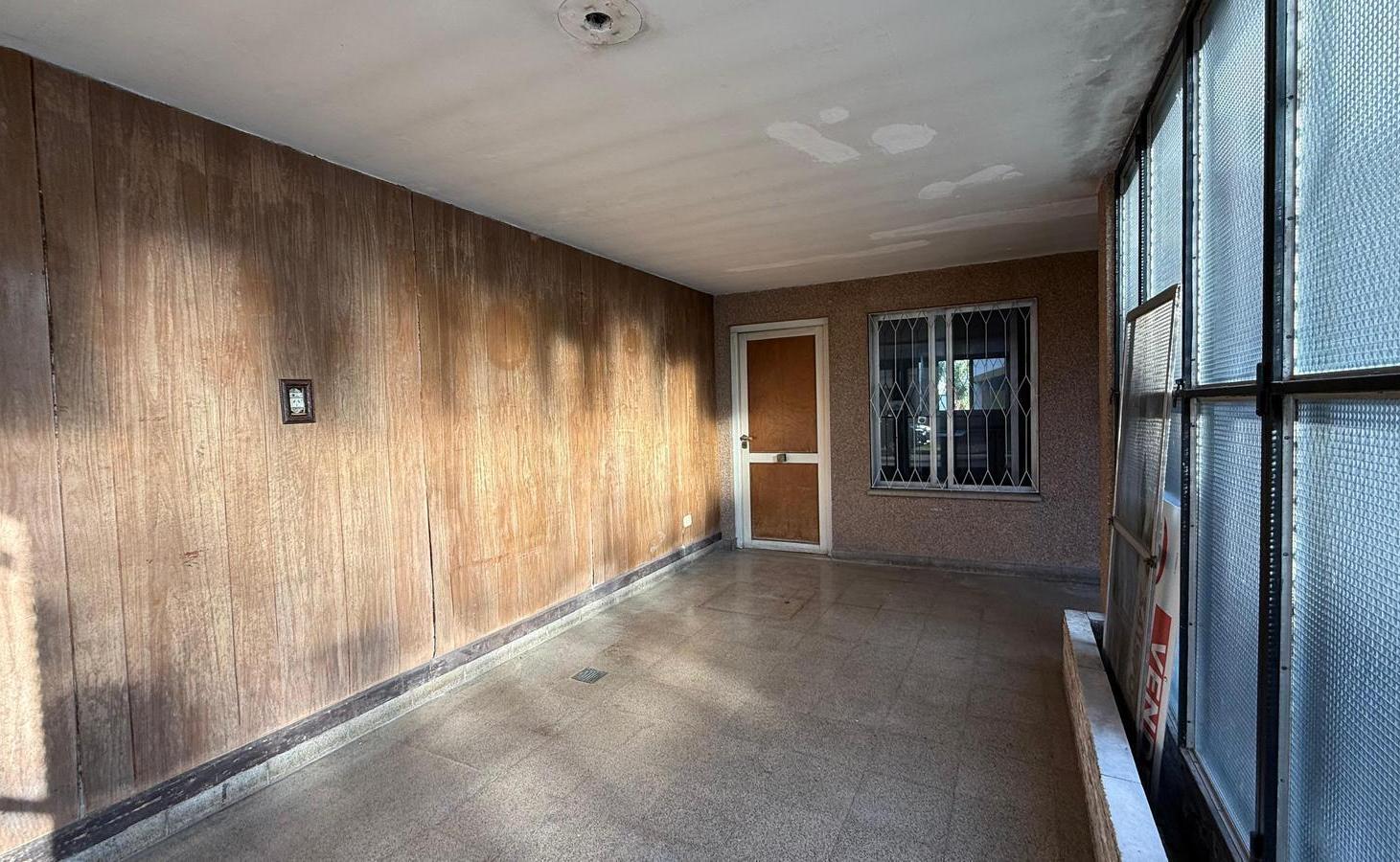 Foto de Dean Funes 2700 - Casa en venta de 3 dormitorios con patio, parrilla y, imagen 5