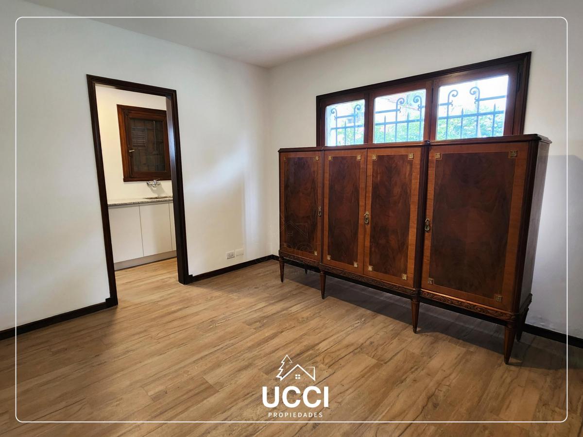 Los Troncos. Chalet en Venta. Sobre Esquina de 683 m² 3