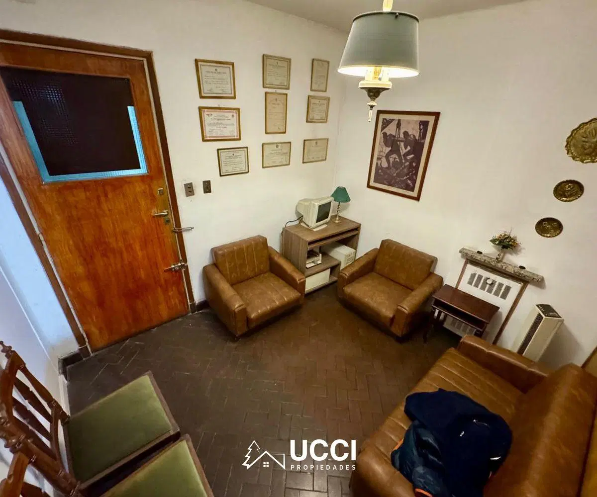 OFICINA COMERCIAL a la calle. VENTA MACRO CENTRO - 19 m2 totales. Córdoba 1800 3