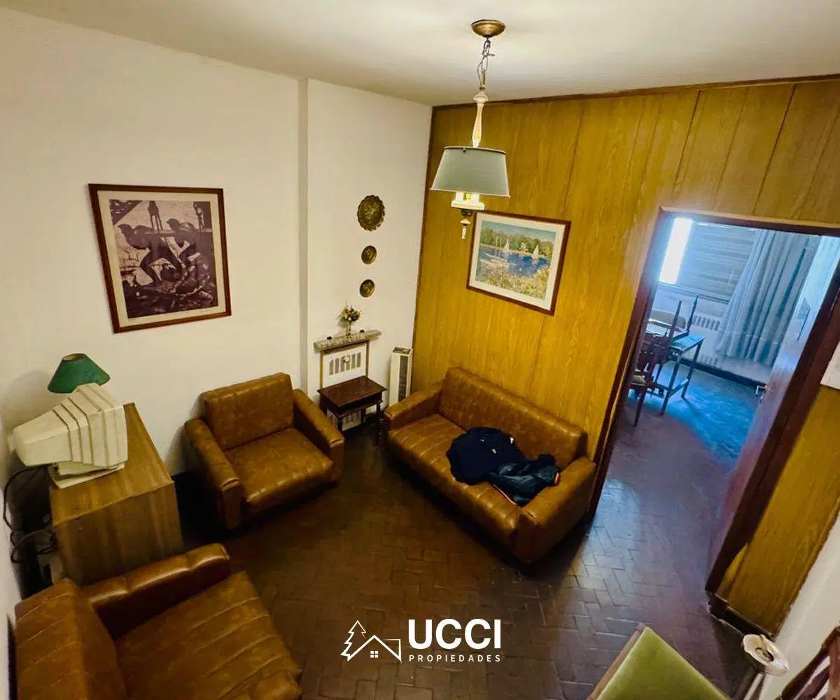 OFICINA COMERCIAL a la calle. VENTA MACRO CENTRO - 19 m2 totales. Córdoba 1800 2