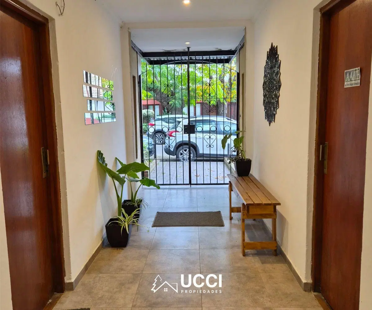 ALQUILER 24 MESES | Local Comercial a mts de la Universidad Nacional 3