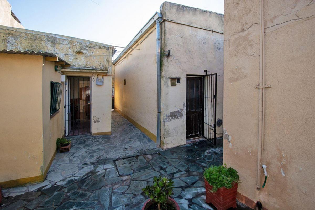 Venta Casa 3 Unidades en Block Estilo PH 2