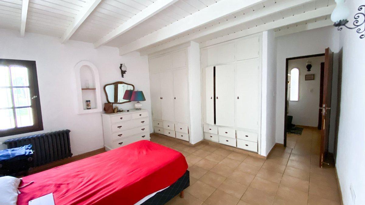 Venta Casa 5 Ambientes con Piscina Balcarce 2