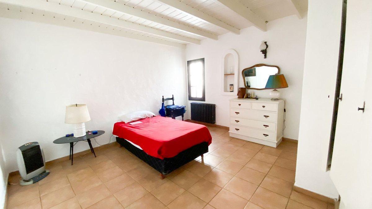 Venta Casa 5 Ambientes con Piscina Balcarce 5