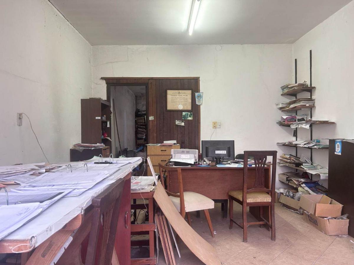 Venta Locales Mas Cochera Miramar 4