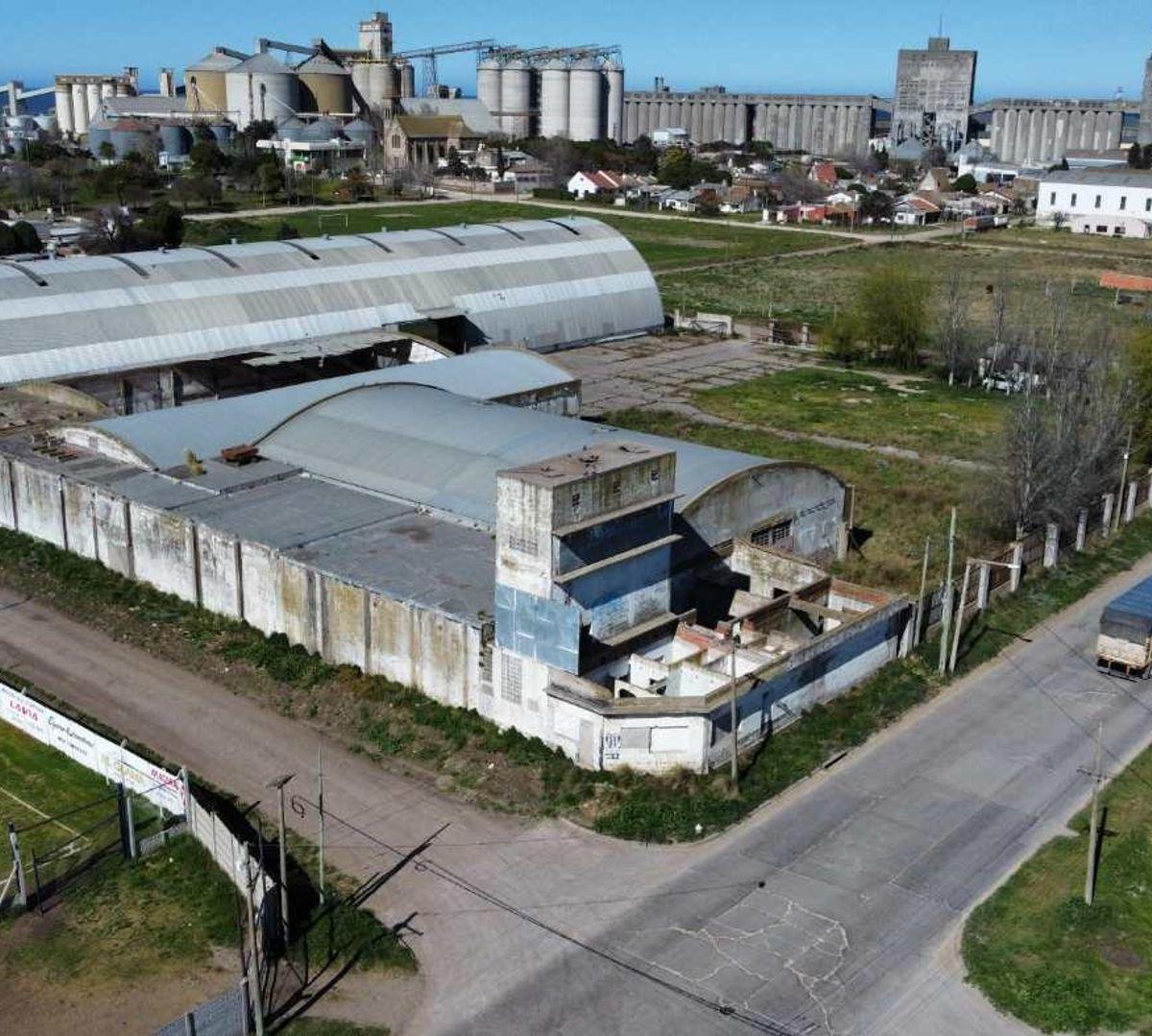 Venta Nave Industrial S/ Manazana Quequen Puerto 2