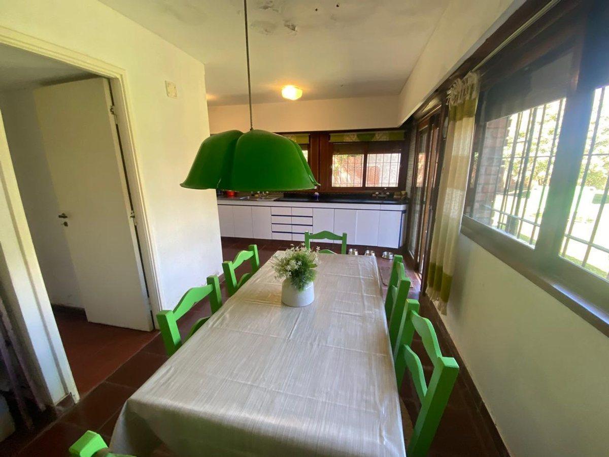 Venta Casa 4 Amb Sobre 3 Lotes en Santa Clara 3