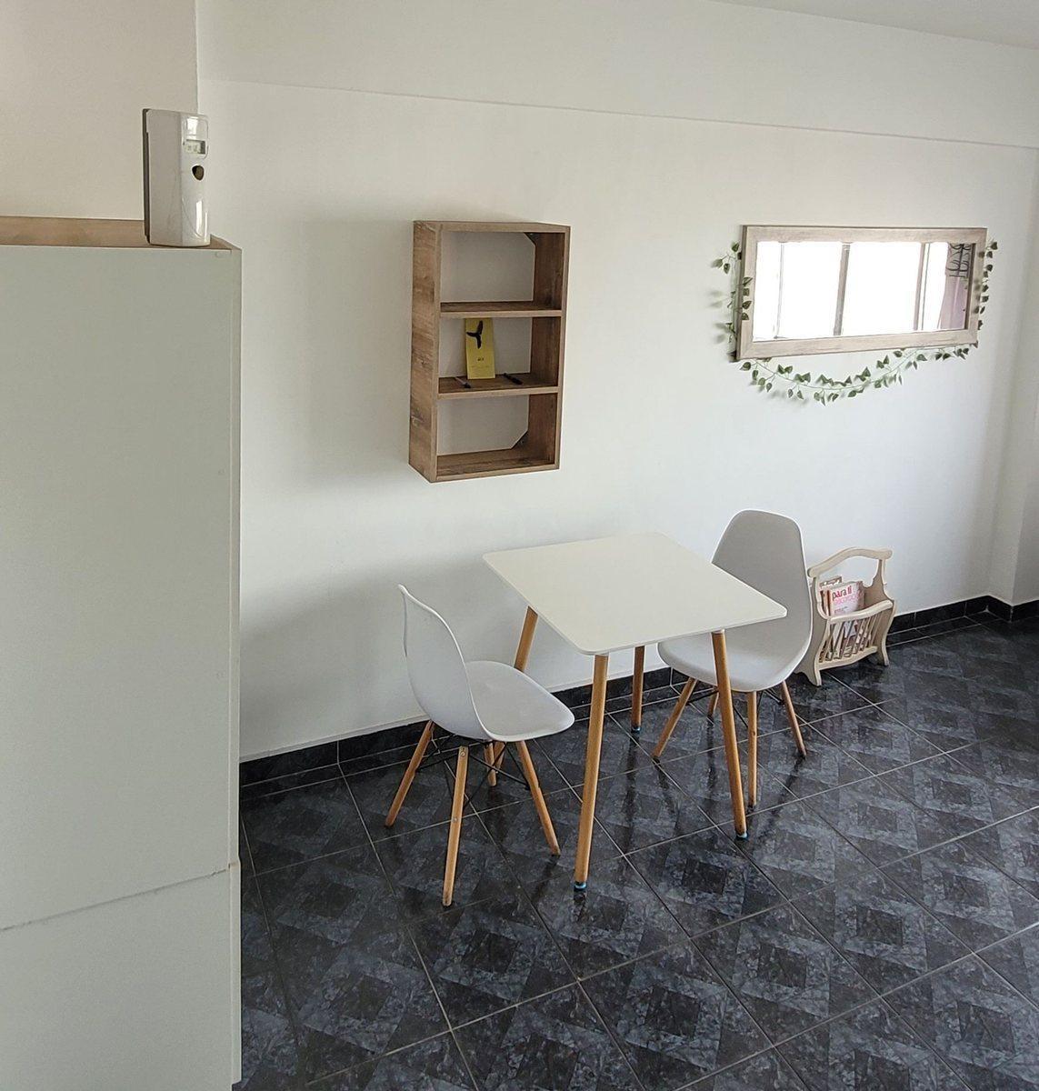 Venta Monoambiente en Pleno Centro 3