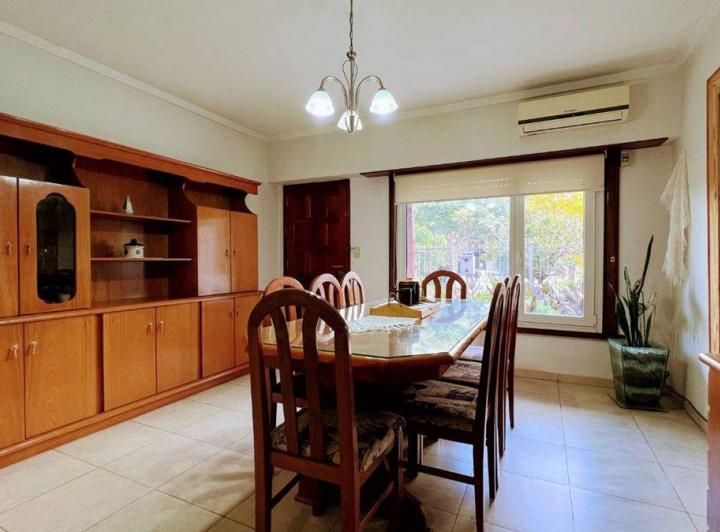 VENTA CASA 5 AMBIENTES EN BLOCK CON PARQUE 4