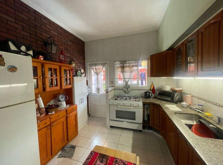 VENTA EN BLOCK: CASA + DEPARTAMENTO EL MARTILLO 5