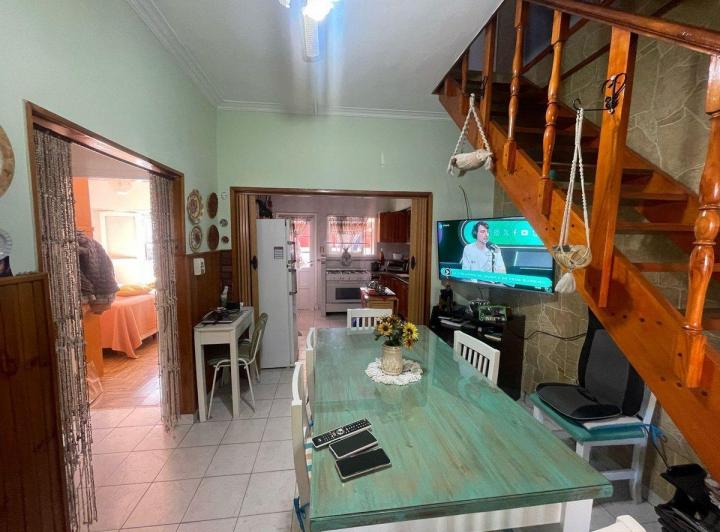 VENTA EN BLOCK: CASA + DEPARTAMENTO EL MARTILLO 4
