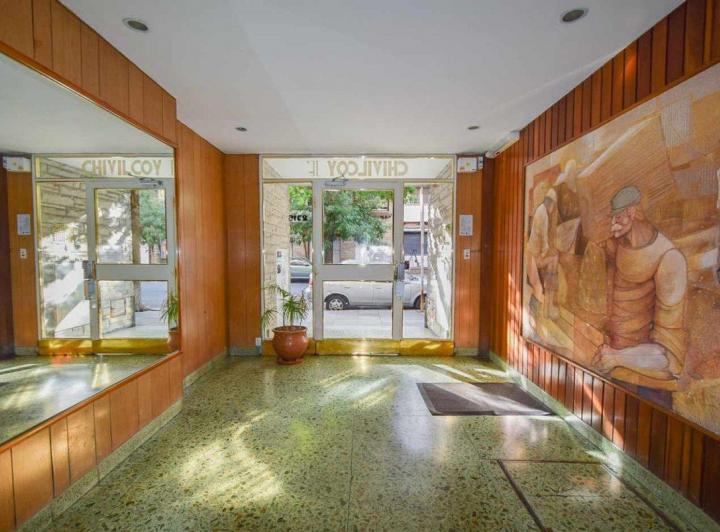 VENTA MONOAMBIENTE AL FRENTE CENTRO 5