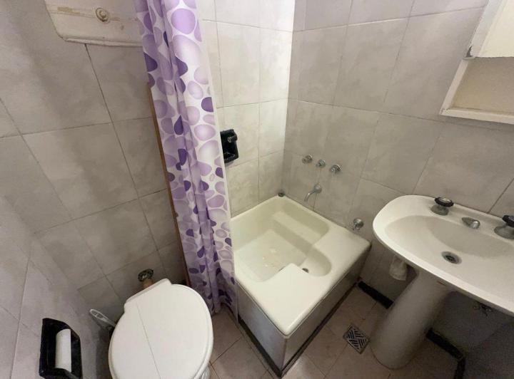 VENTA MONOAMBIENTE ZONA CENTRO 4