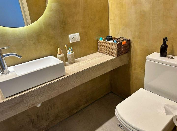 VENTA MONOAMBIENTE AMOBLADO VISTA AL MAR LA PERLA 5