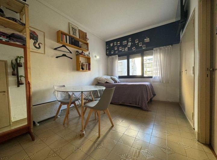VENTA MONOAMBIENTE LUMINOSO ZONA GUEMES 4