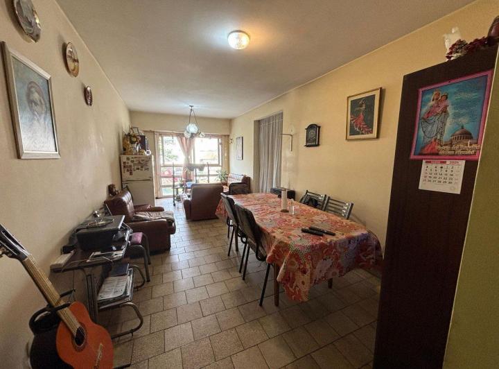 VENTA DEPARTAMENTO 3 AMBIENTES B. SANTA RITA 4