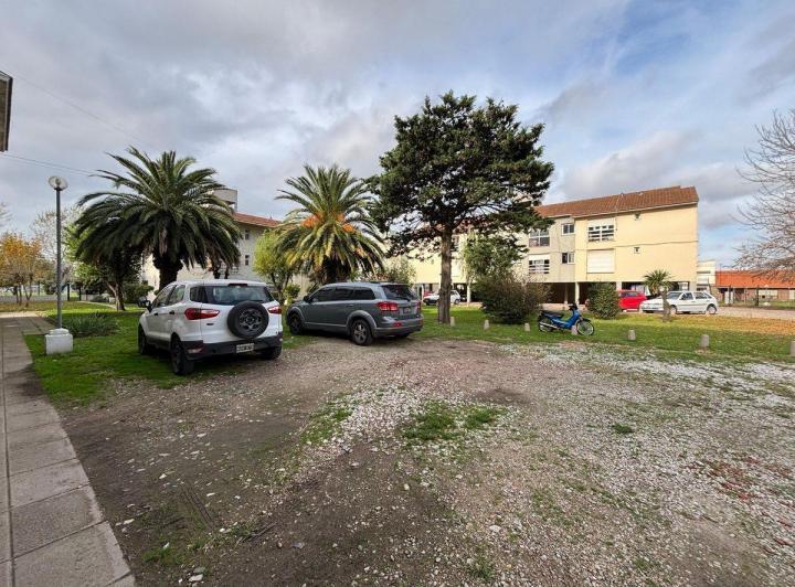 VENTA DEPARTAMENTO 3 AMBIENTES B. SANTA RITA 5