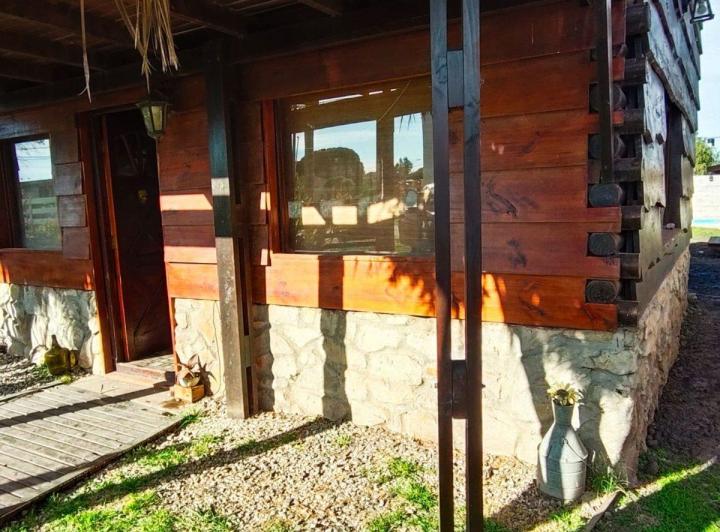 Venta Cabaña Santa Elena con Pileta 2