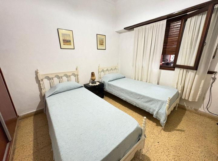 Venta 2 propiedades en un terreno Miramar 4