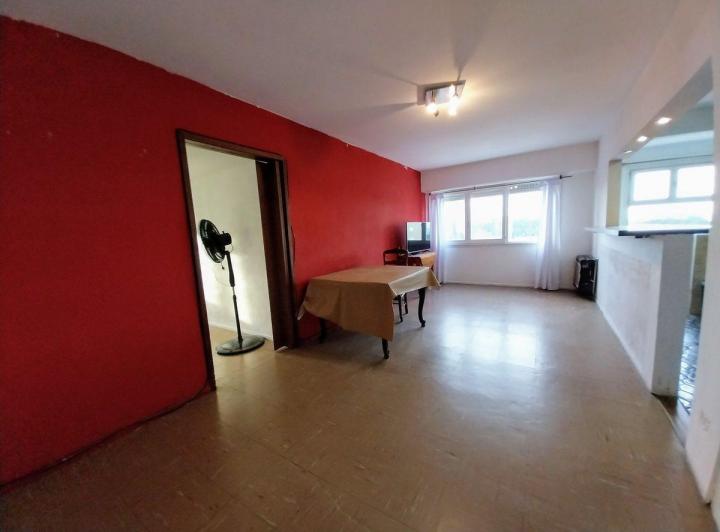 Venta departamento 4 ambientes cochera des. Puerto 3