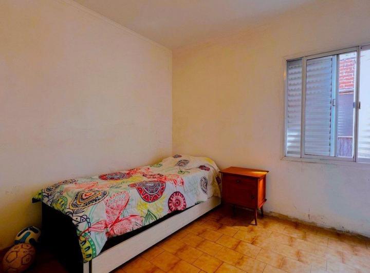Venta casa 3 ambientes con GALPÓN 1