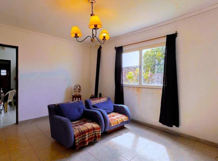 Venta casa 3 ambientes con GALPÓN 4