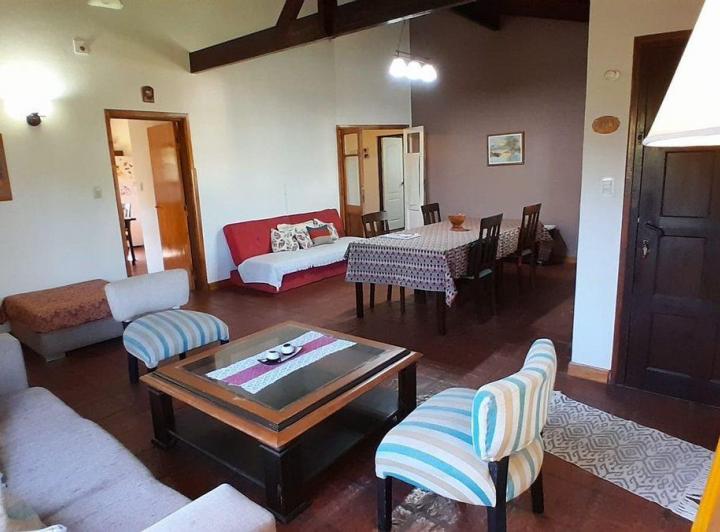 VENTA CHALET 3 DORMI, 2 BAÑ Y GRAN PARIQUE MIRAMAR 1
