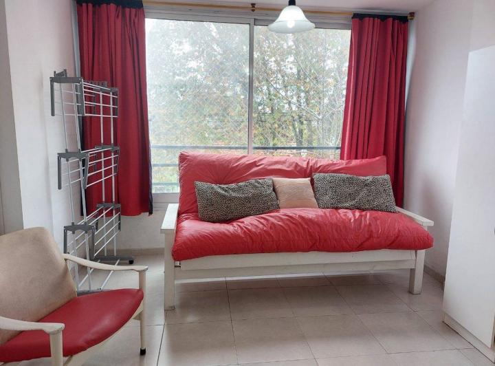 Venta Monoambiente al frente Miramar Zona 2 4