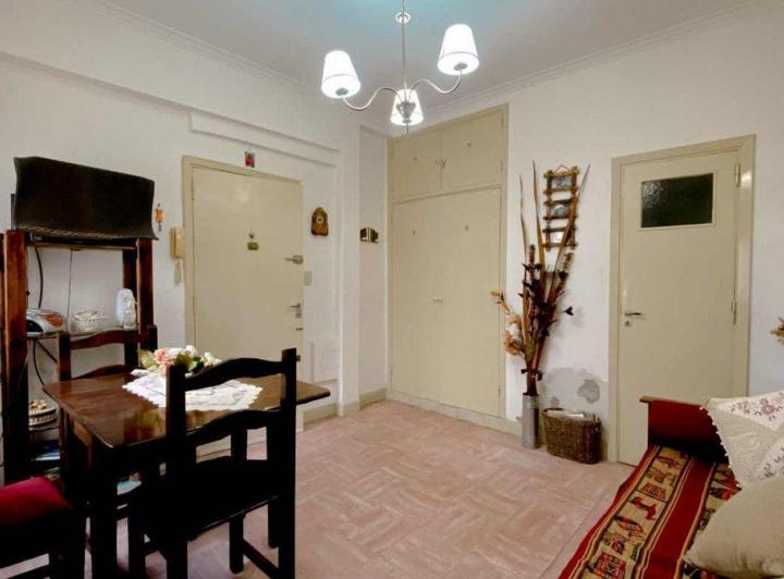 VENTA MONOAMBIENTE LUMINOSO ZONA ALDREY 5