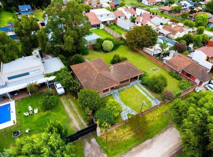 Venta Casa 4 amb sobre 3 lotes en Santa Clara 1