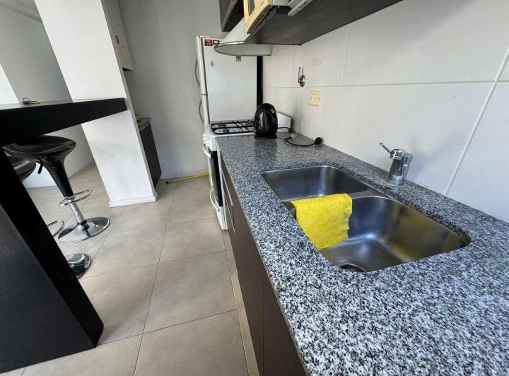 Alquiler Departamento 2 Ambientes con Cochera 3