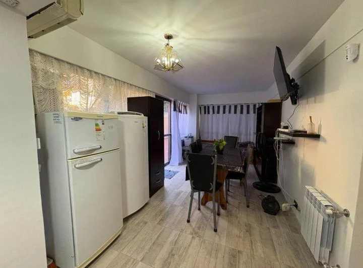 ALQUILER 2 AMBIENTES 12 MESES - LA PERLA 1