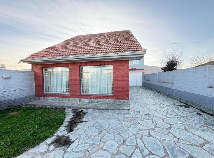 venta Casa 4 ambientes 1