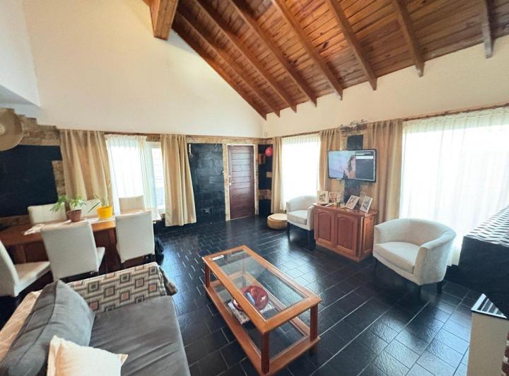 venta Casa 4 ambientes 2