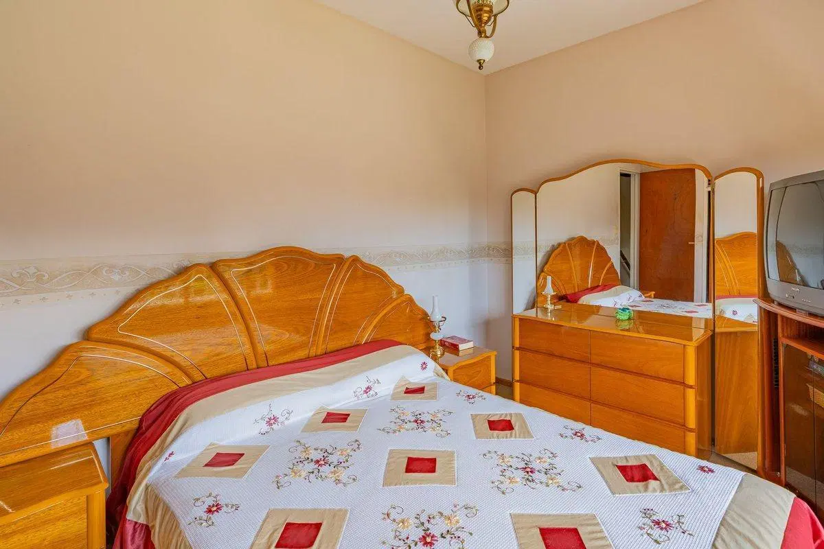 VENTA CASA 4 AMBIENTES PATIO PARILLA P MOGOTES 3