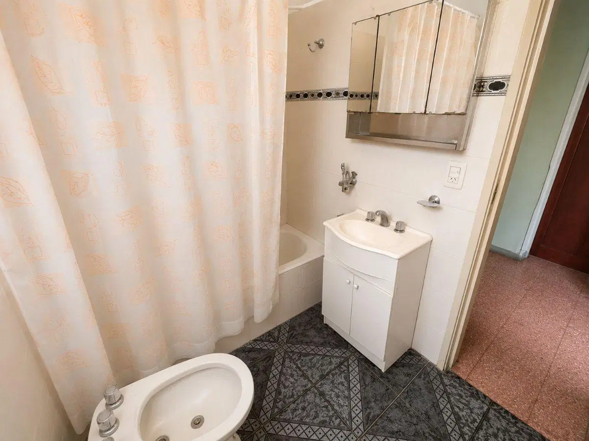 VENTA DEPART CENTRO MIRAMAR 3 AMBIENTES BALCON 3
