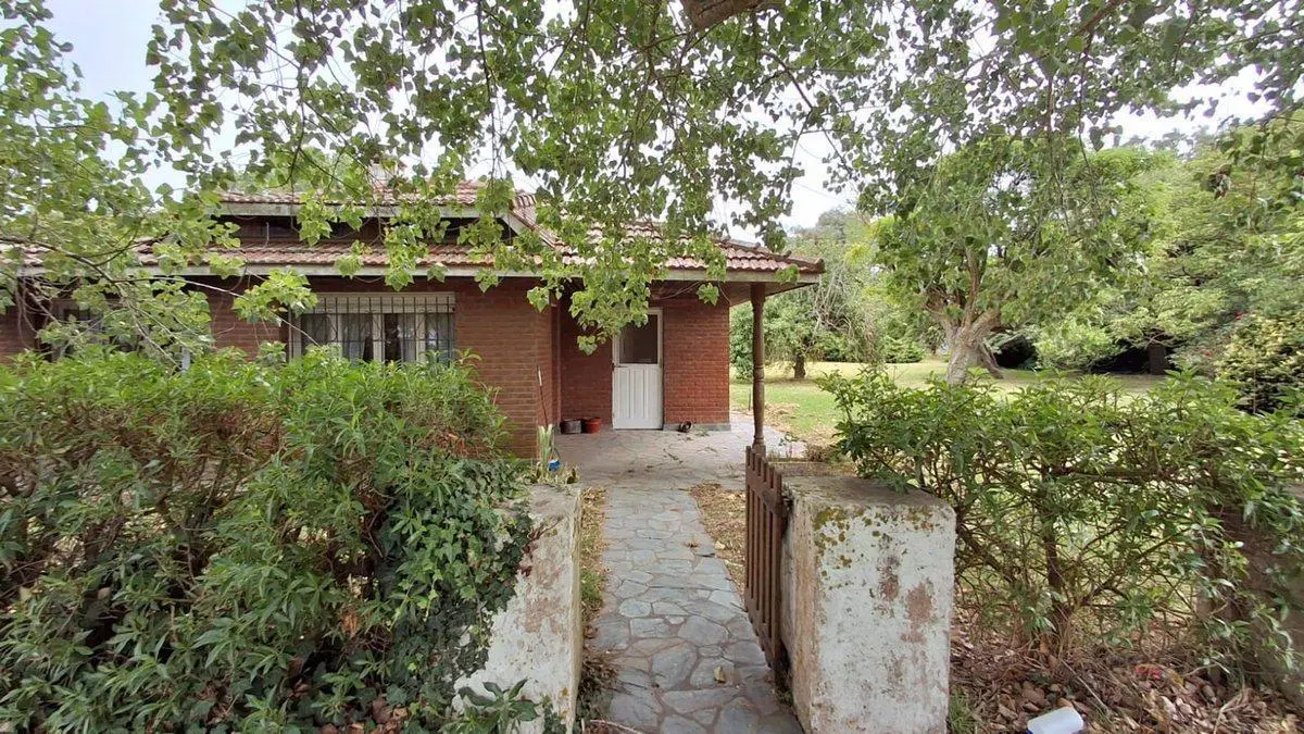 Venta casa en lote de 2500M2 en Playa Chapadmalal 5