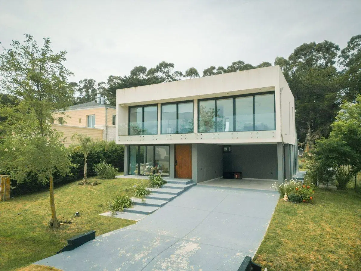 Venta Casa 4 Ambientes Barrancas de San Benito 5