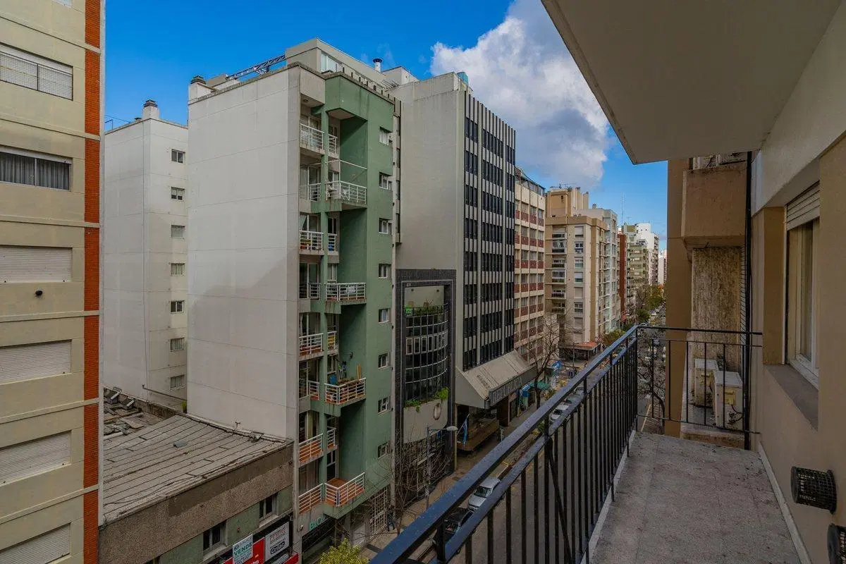 Venta Departamento 3 Ambientes Dependencia Frente 5