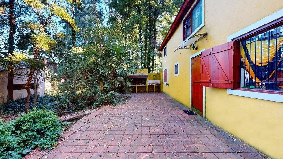 VENTA CASA 4 AMBIENTES EN BOSQUE PERALTA RAMOS 5