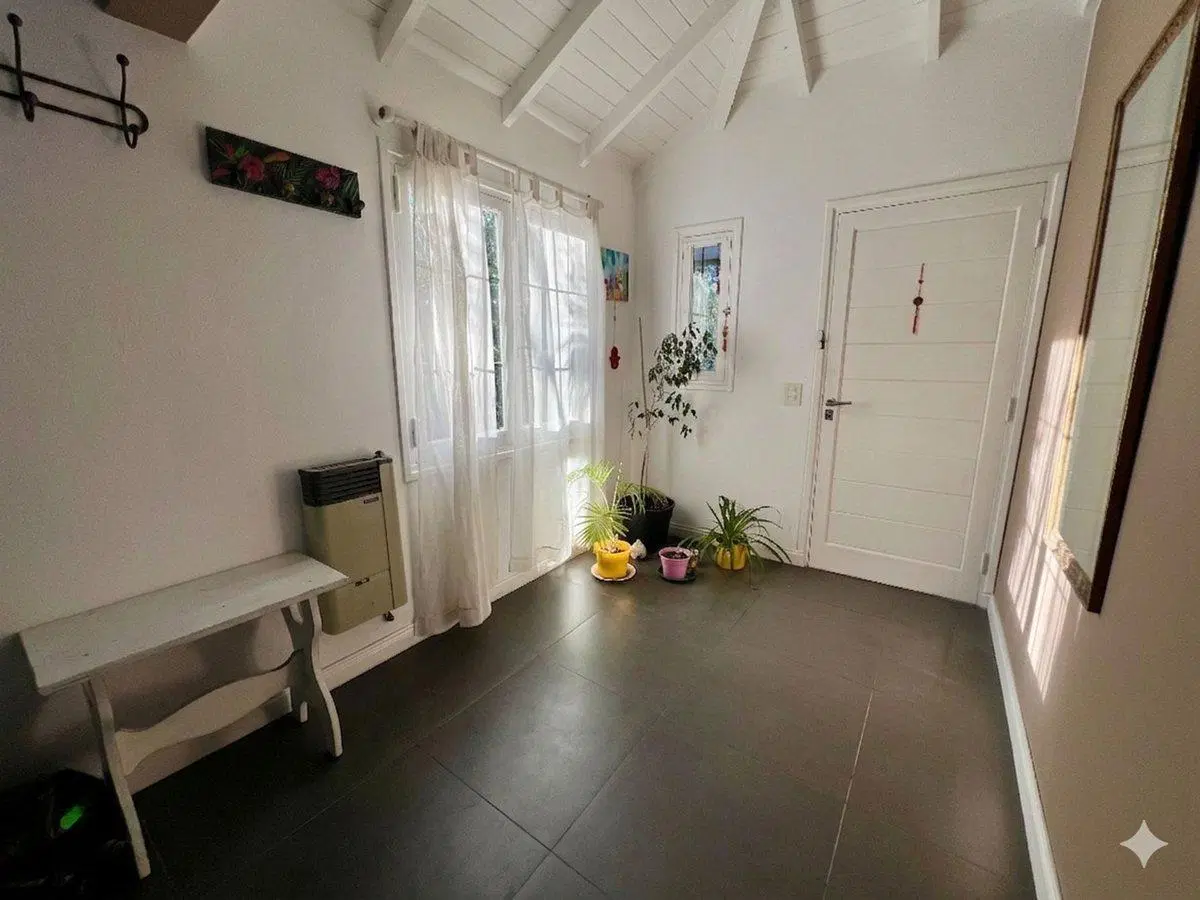Venta Casa 3amb + Playroom Reciclada Caisamar 3