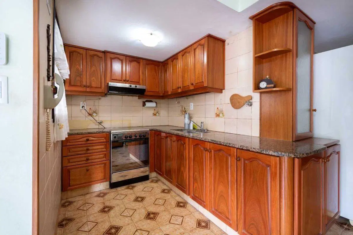 VENTA CASA 3 AMBIENTES DEPENDENCIA PARQUE LURO 4